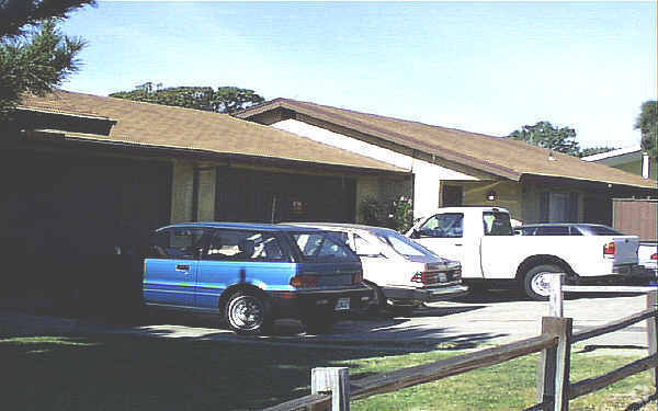 Building Photo - Hidden Pines Apartments