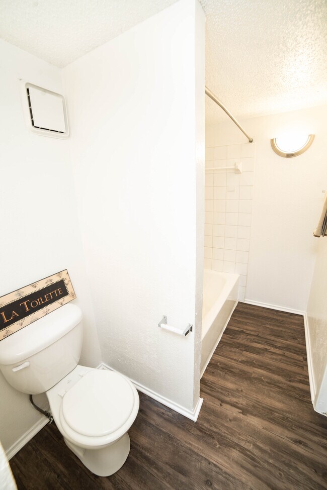 Shadow Ridge Apartments Arlington, TX