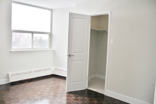 Building Photo - 1485 Williamsport Drive