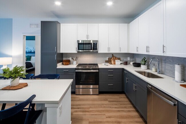 Foto del edificio - The Shores at Lake Howell