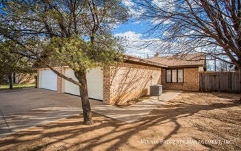 Building Photo - 1103 80th St