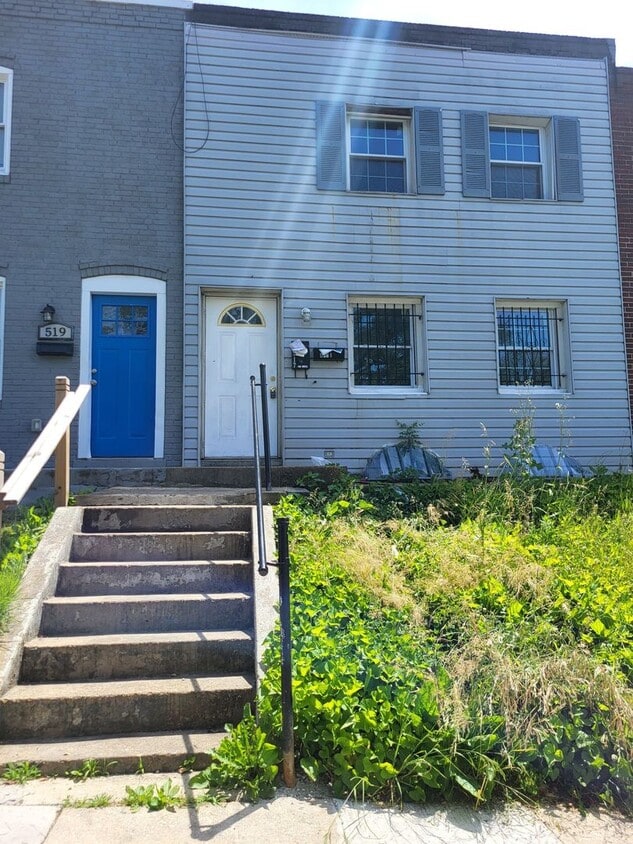 Primary Photo - 517 Baltic Ave