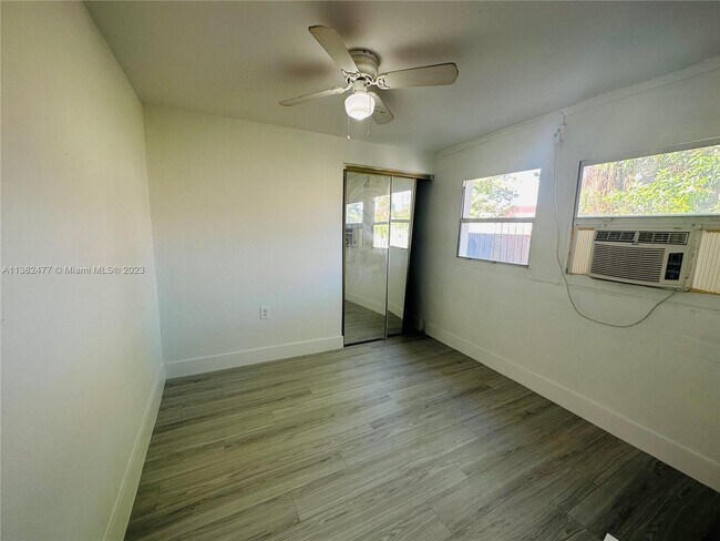 Building Photo - 2215 NW 33rd St
