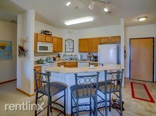 Foto del edificio - 6701 Fairhaven Rd