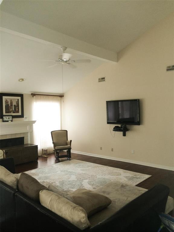 Foto del edificio - 12800 Briar Forest Dr