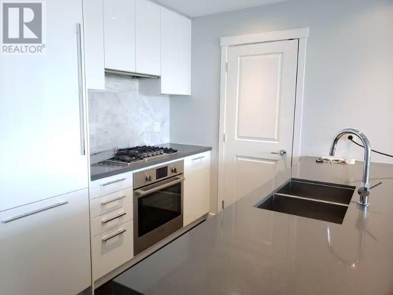 Photo principale - 5638-5638 Birney Ave