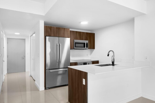 Foto del edificio - 488 NE 18th St