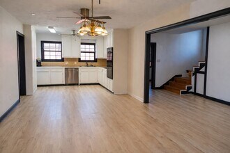 Building Photo - 5315 Bayway Dr