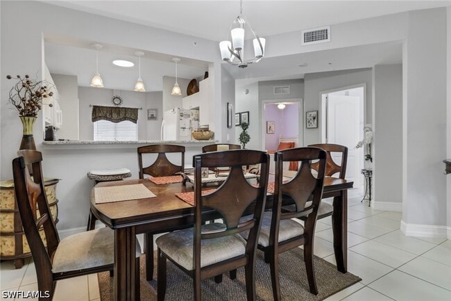 Building Photo - 7823 Regal Heron Cir