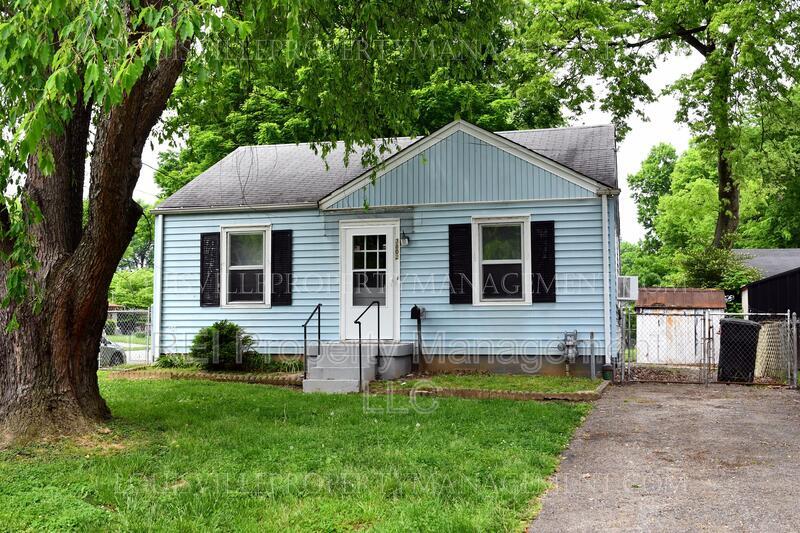 3802 Parthenia Ave, Louisville, KY 40215 House Rental in Louisville