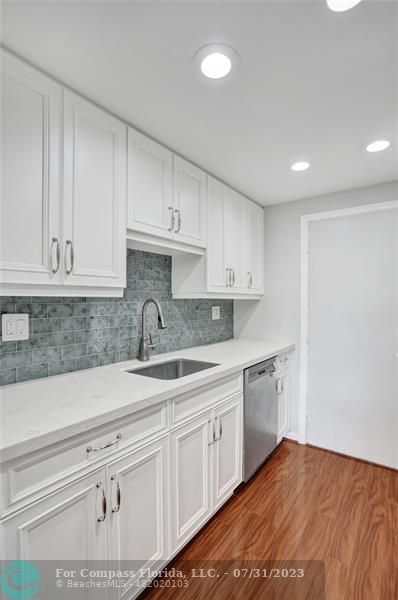 Foto del edificio - 200 S Birch Rd