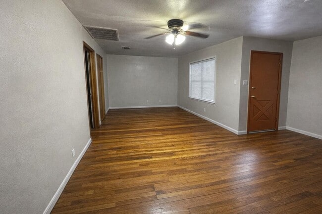 Foto del edificio - 2316 15th St