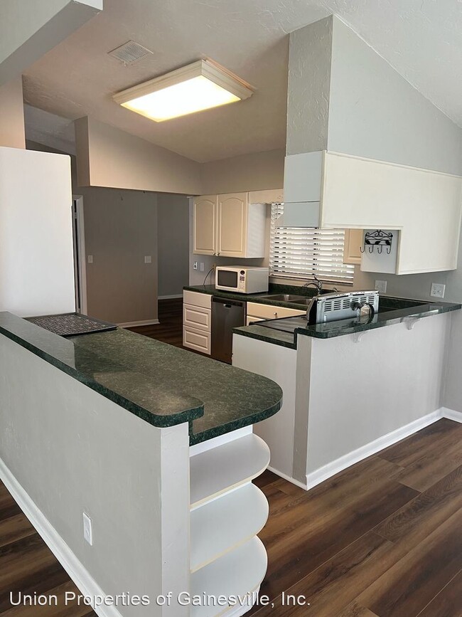 Building Photo - 4 br, 2 bath House - 309 NW 122nd Street