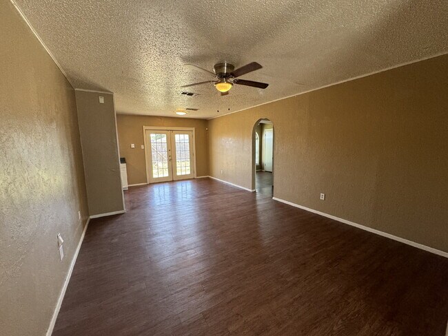 Foto del edificio - Comfortable 3/2 house in West Lubbock