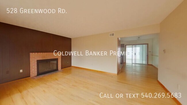 Building Photo - Ranch Home with Large Lot, and Detached Ga...