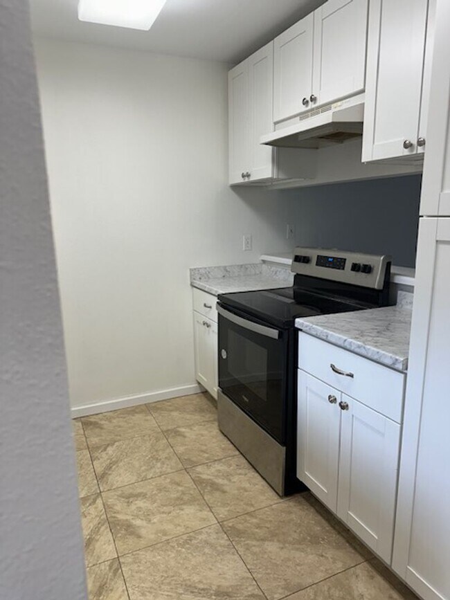 Foto del edificio - a 2bd/1ba Iao Parkside unit