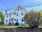 Foto principal - 204 Landover Rd