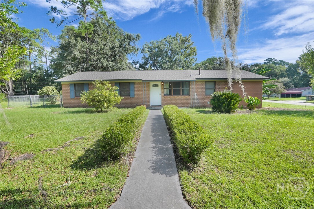 Primary Photo - 2222 Bacon Park Dr