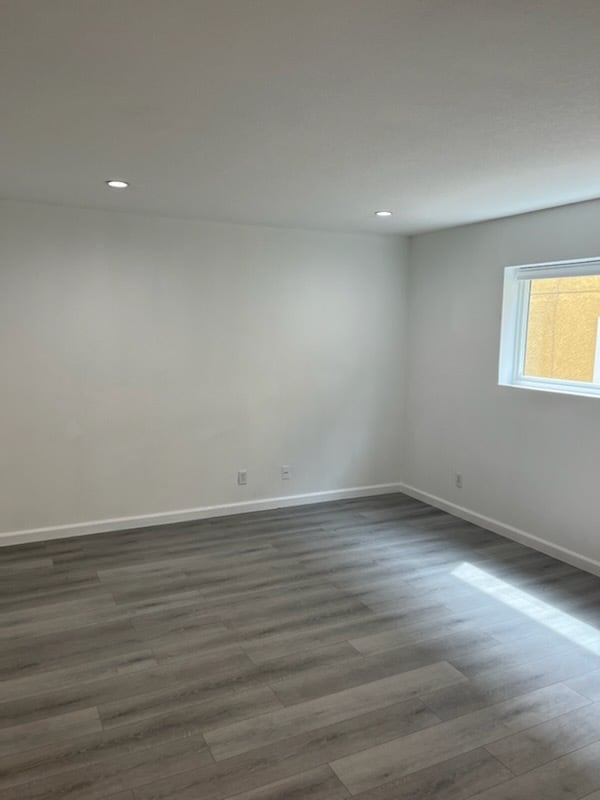 Building Photo - 5529 Fulcher Ave