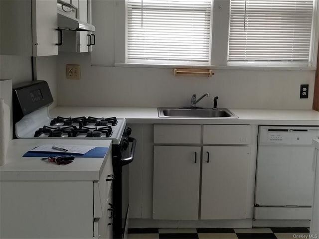 Foto del edificio - 59 Underhill St