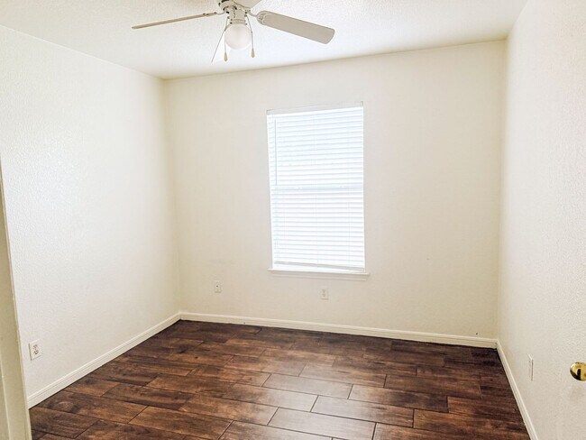 Building Photo - 3109 Denia Ct