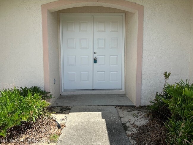 Building Photo - 4800 Cadagua Dr