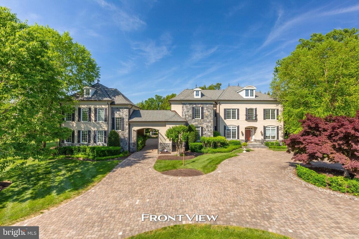 9106 Dara Ln, Great Falls, VA 22066 House Rental in Great Falls, VA