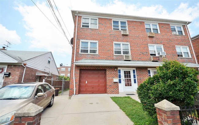 Building Photo - 45-38 161 St