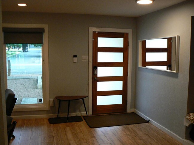 Building Photo - 1409 Mearns Meadow Blvd