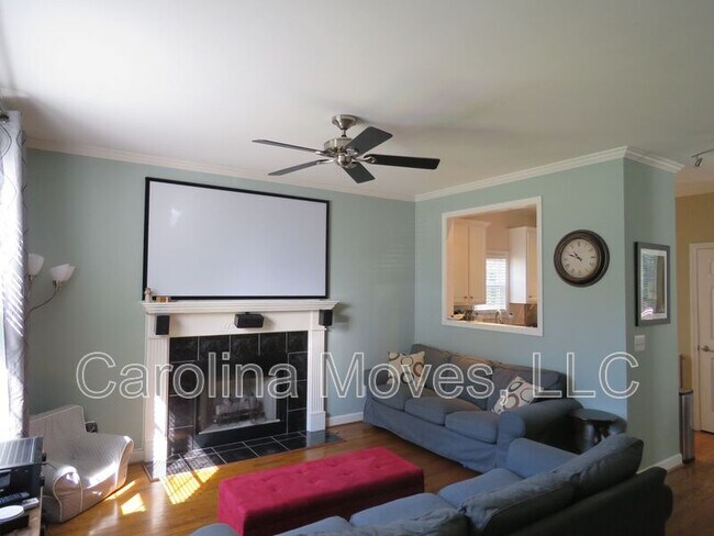 Building Photo - 205 Ridgecrest Dr