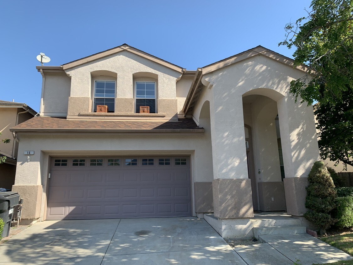 Foto principal - 16 Monterey Vista Dr