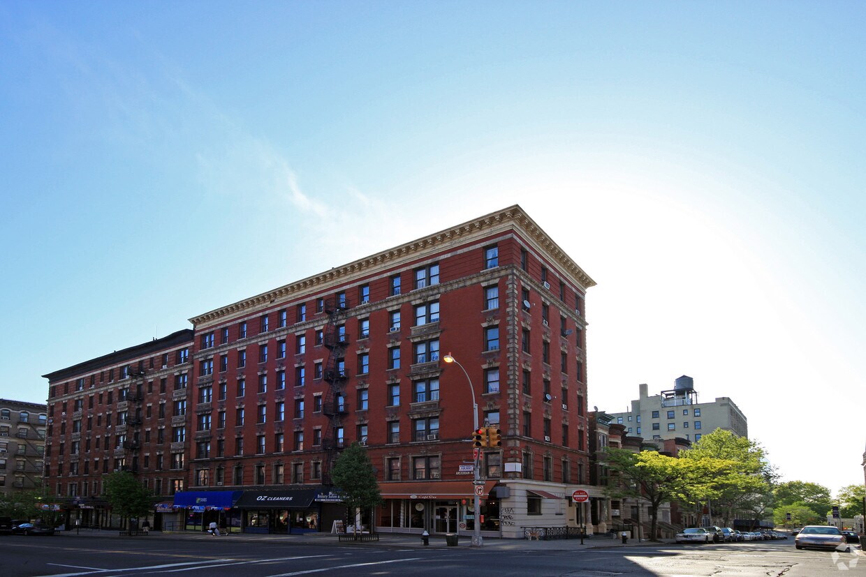 Primary Photo - 1619-1625 Amsterdam Ave