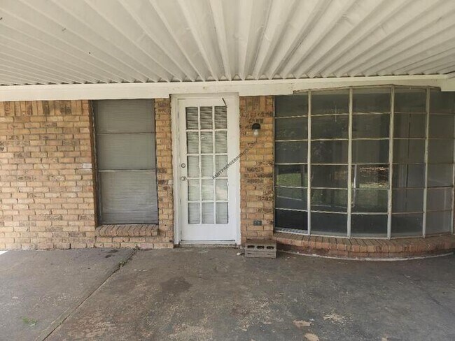 Foto del edificio - 3324 Heritage Ln