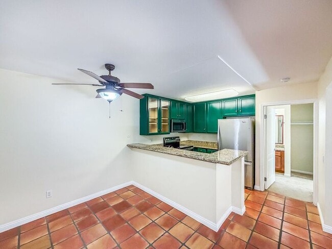 Building Photo - 7757 Margerum Ave