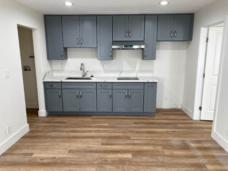 Foto principal - 8654 Vicara Dr