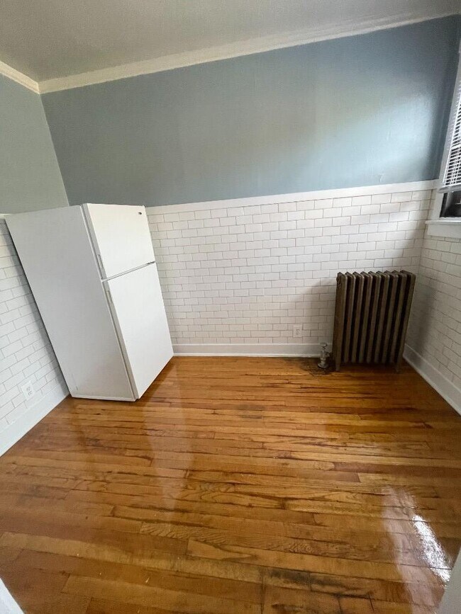 Foto del edificio - 6364 N Hermitage Ave