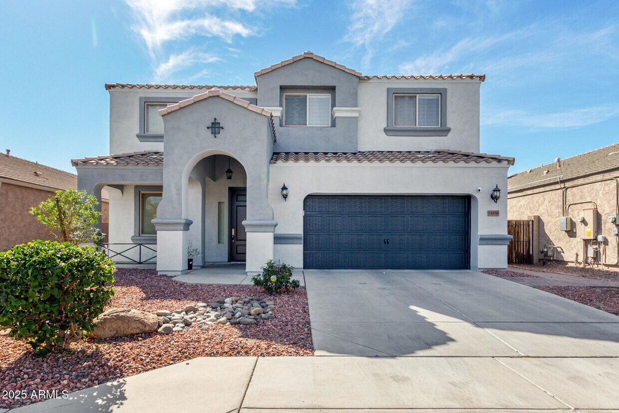 Foto principal - 15856 N 76th Ave