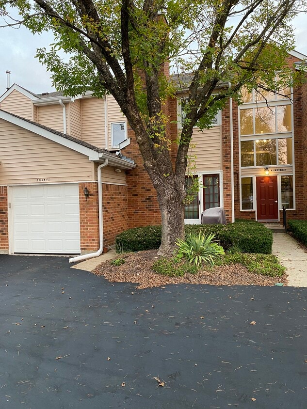 1034 Alpine Ridge Dr, Ballwin, MO 63021 Townhome Rentals in Ballwin