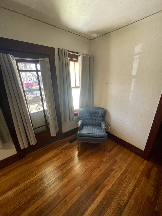 Photo - 15 N 15th St House