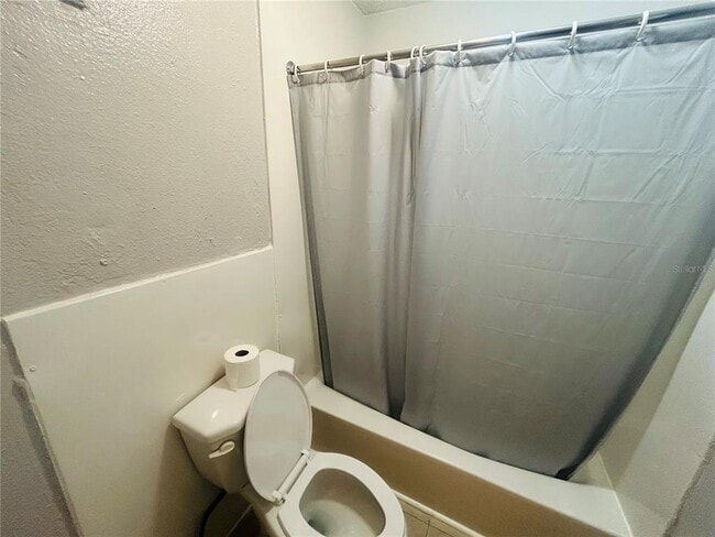 Foto del edificio - 7900 S Orange Blossom Trl