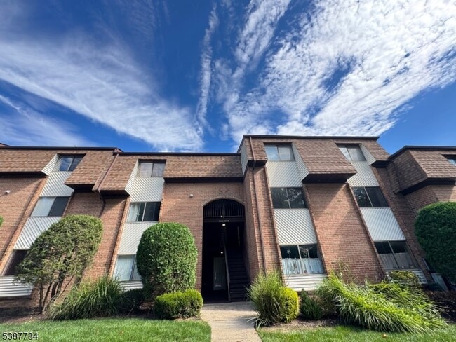 Foto del edificio - 1005 Edison Glen Terrace