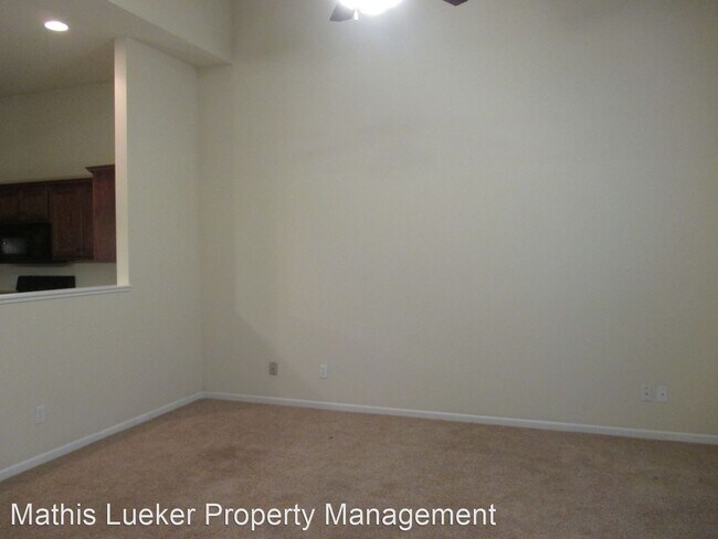 Building Photo - 3 br, 2 bath House - 2440 Fox Sparrow Ct
