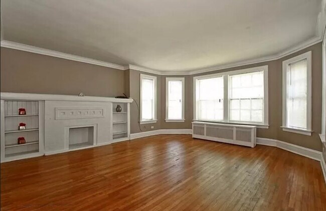 Foto del edificio - 8249 S Marshfield Ave