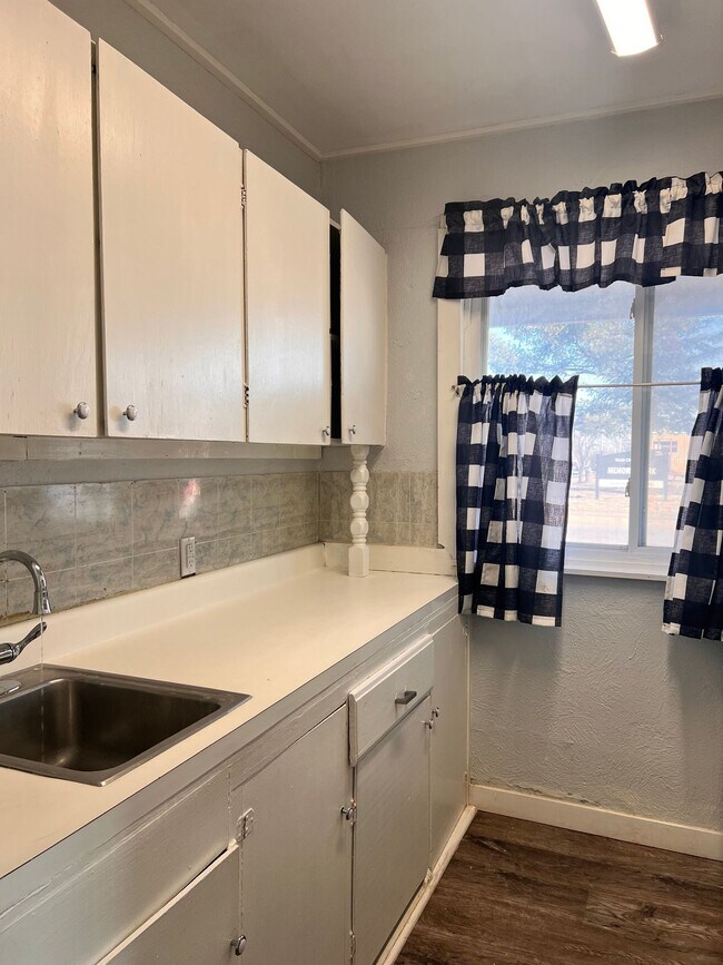 Foto del edificio - 1 Bedroom 1 Bathroom Studio