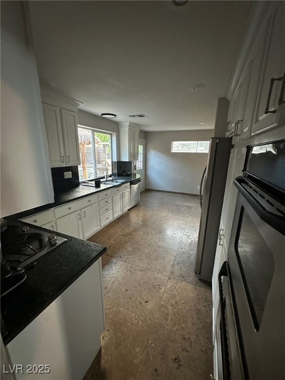 Building Photo - 204 Appian Way