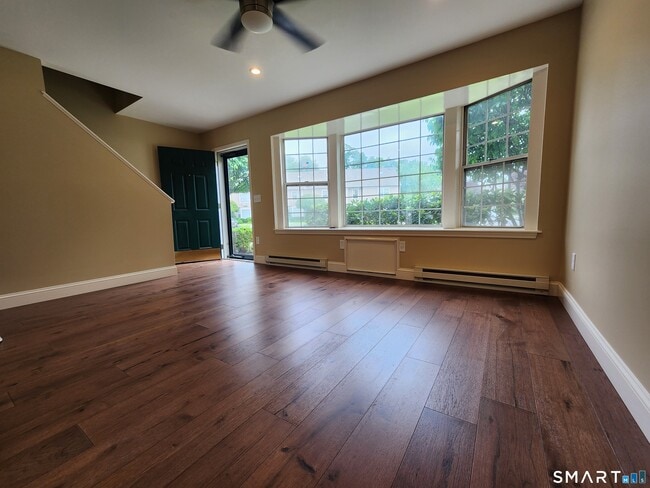 Building Photo - 52 Glen Ridge Ct