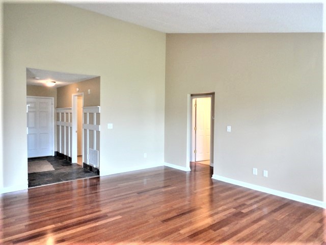 Building Photo - 9892 Cedarstone Ln