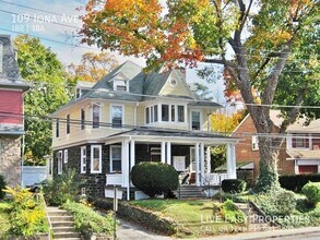 Building Photo - 109 Iona Ave