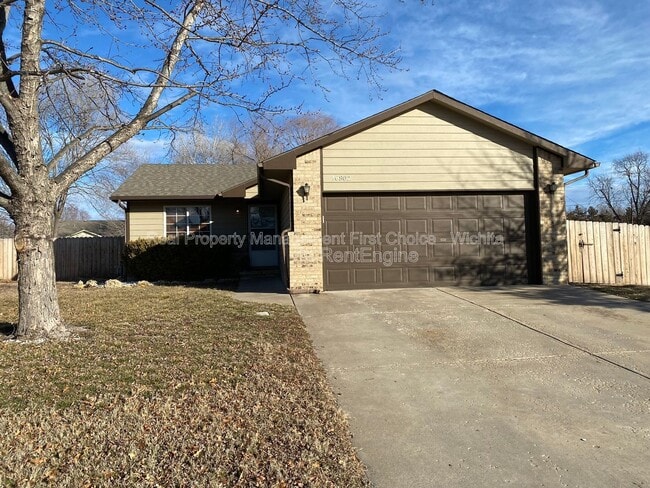 Building Photo - 10802 W Carr Ave