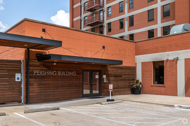 Building Photo - Pershing Lofts